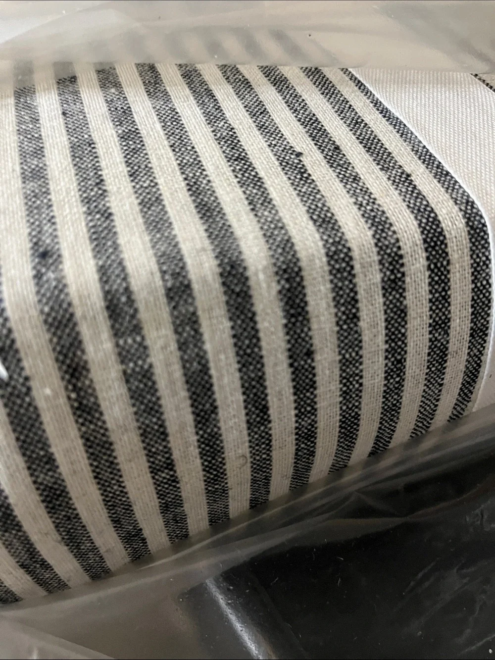 Pottery Barn Navy and White Wheaton Stripe Duvet Cover queen / full 92x88 NWT - Picture 3 of 3